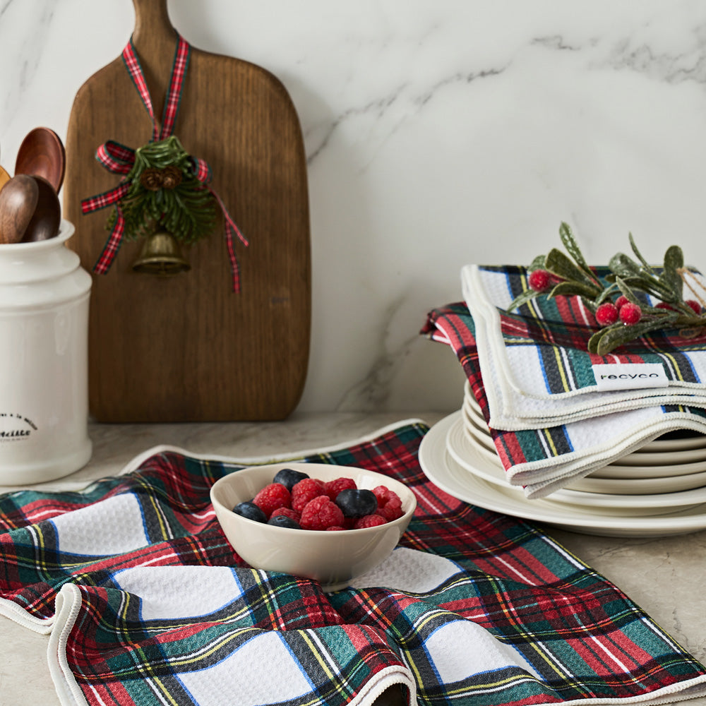 holiday ロゴテープ Amazon.com: BrekSdat Christmas Table Cloth Decor Embroidery Merry